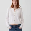 Cardigan corto dalla vestibilità comoda in 100% cotone
