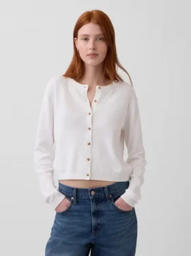 Cardigan corto dalla vestibilità comoda in 100% cotone