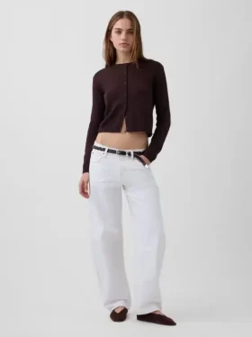 Cardigan corto dalla vestibilità comoda in 100% cotone