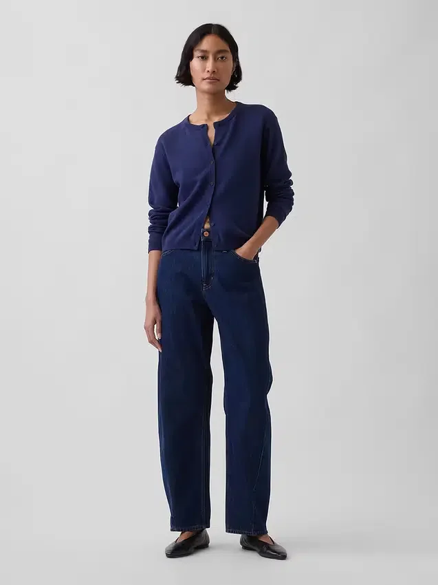 Cardigan corto dalla vestibilità comoda in 100% cotone
