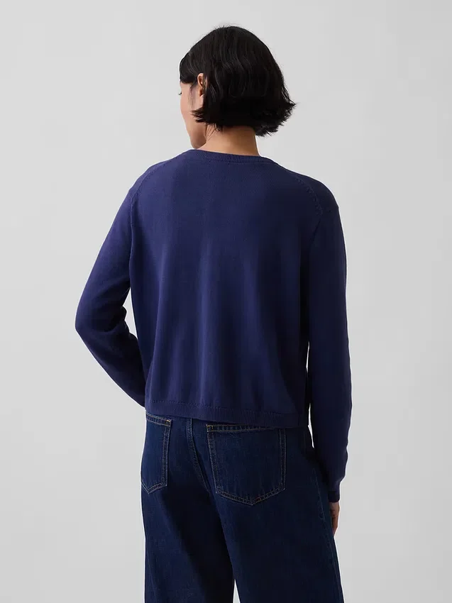 Cardigan corto dalla vestibilità comoda in 100% cotone