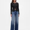 Cardigan moderno a girocollo