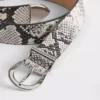 Cintura in pelle con stampa serpente