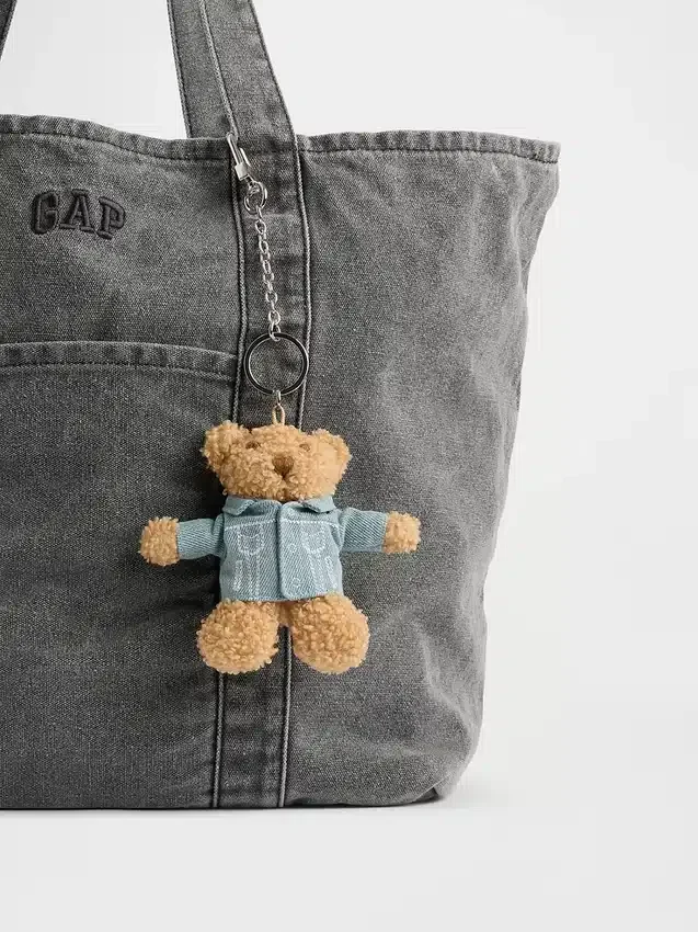 Ciondolo per borsa a forma di giacca di jeans Brannan Bear