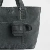 Ciondolo per borsa tote con logo