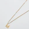 Collana Admiral Row con iniziale delicata in oro