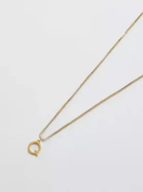 Collana Admiral Row con iniziale delicata in oro