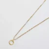 Collana Admiral Row con iniziale delicata in oro