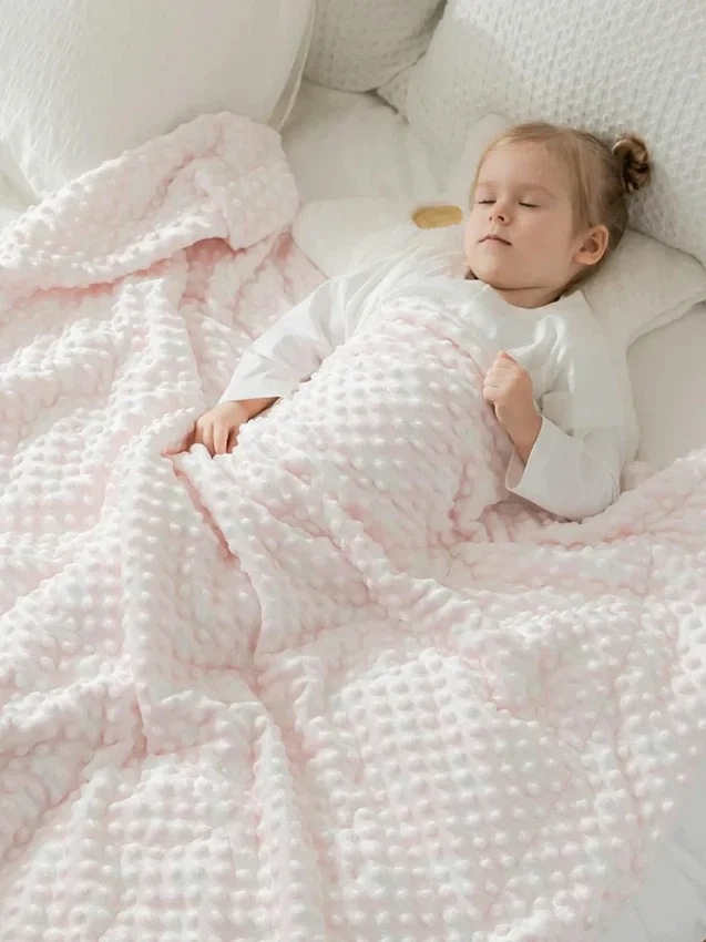 Copertina "Little Pink Cozy Cloud" in bambù