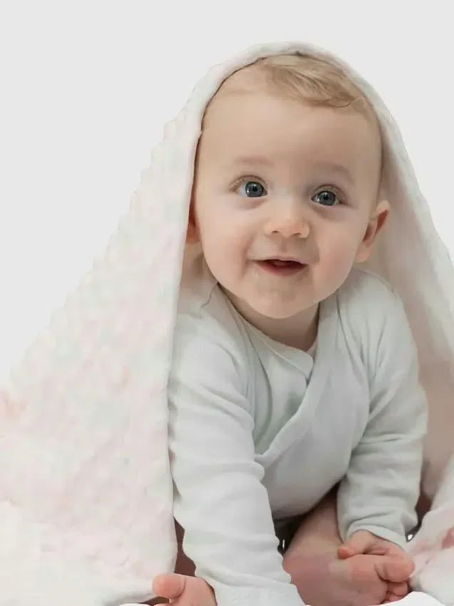 Copertina "Little Pink Cozy Cloud" in bambù