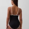 Costume da bagno con scollo rotondo