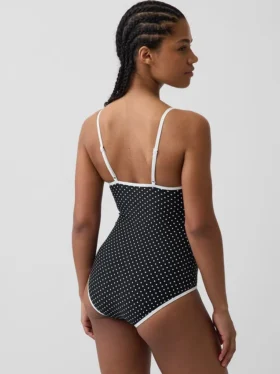 Costume da bagno con scollo rotondo