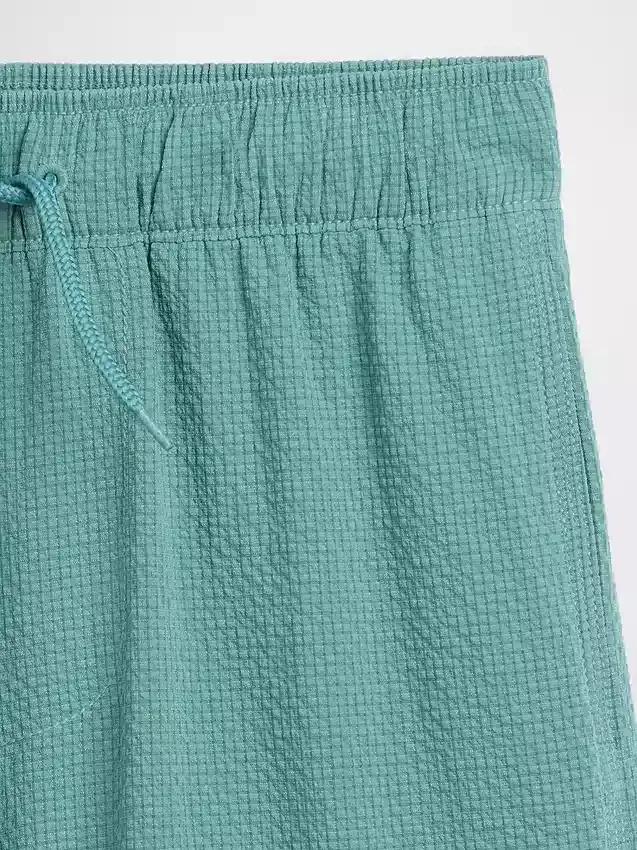 Costume da bagno da bambino in seersucker da 5"