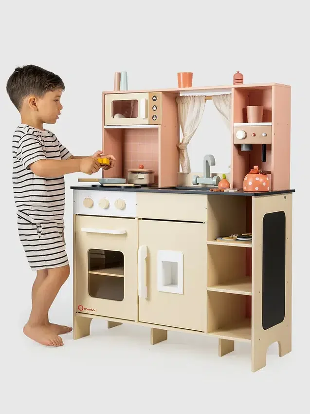 Cucina da gioco color crema
