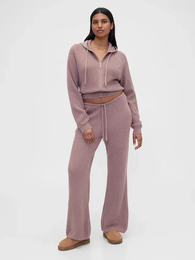 Felpa con cappuccio corta a trama waffle CashSoft GAP × Summer Fridays
