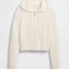 Felpa con cappuccio corta a trama waffle CashSoft GAP × Summer Fridays