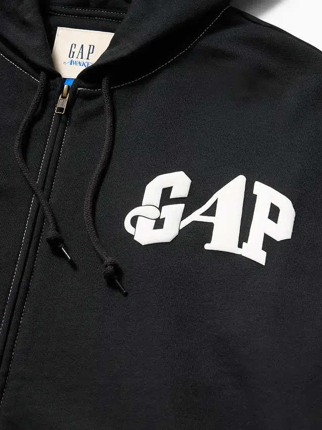 Felpa con cappuccio GAP × Awake Ny in tessuto pesante oversize con logo e cerniera