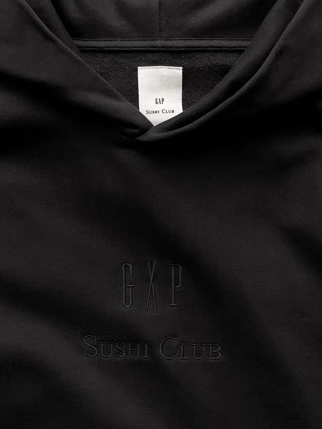 Felpa con cappuccio GAP × Sushi Club pesante con logo