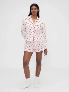 Gap × Summer Fridays Pantaloncini da pigiama in popeline con stampa "Kiss"