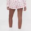 Gap × Summer Fridays Pantaloncini da pigiama in popeline con stampa "Kiss"