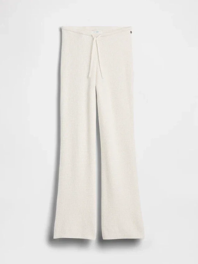 GAP × Summer Fridays Pantaloni a zampa in maglia a nido d’ape CashSoft
