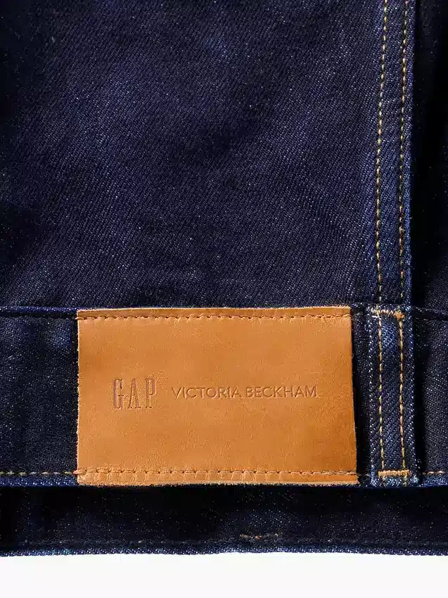GAP × Victoria Beckham Giacca in denim corta dal taglio morbido