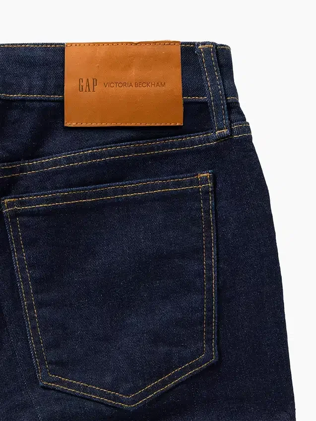 GAP × Victoria Beckham Jeans capri a vita bassa