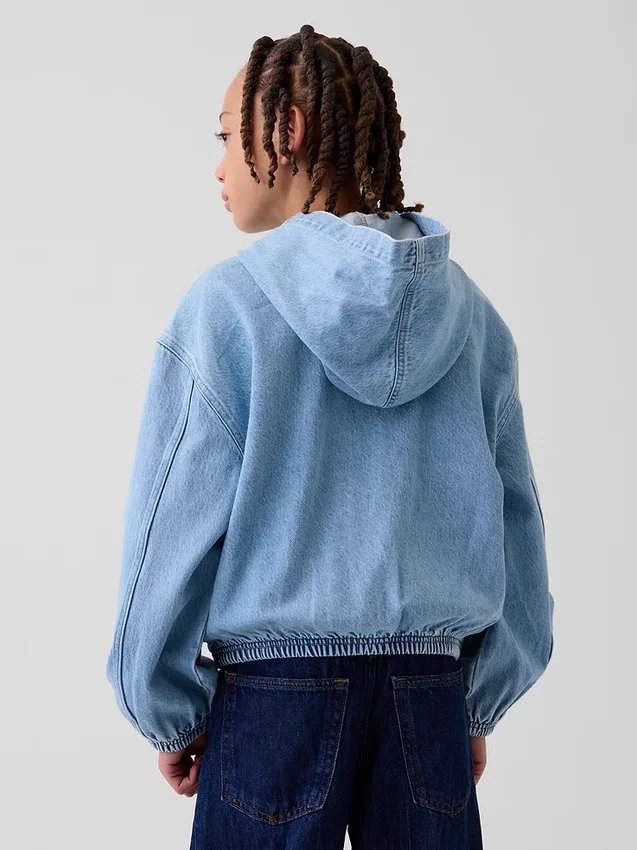 Giacca in denim da bambino con cappuccio e vestibilità comoda