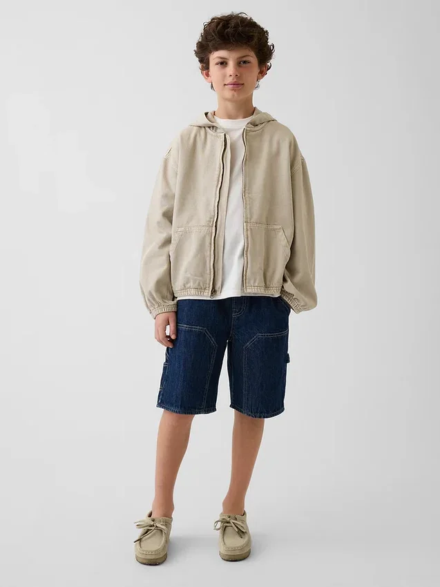 Giacca in denim da bambino con cappuccio e vestibilità comoda