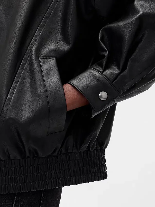 Giacca oversize in pelle vegana