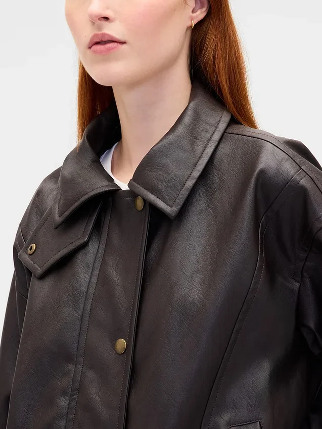 Giacca oversize in pelle vegana