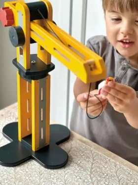 Giocattolo “Piccolo Costruttore” – Gru gialla per bambini piccoli