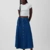 Gonna lunga in denim con cuciture e chiusura frontale a bottoni