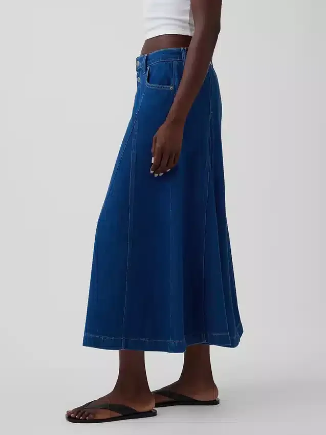 Gonna lunga in denim con cuciture e chiusura frontale a bottoni