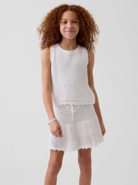 Gonnellina-pantaloncino a balze all'uncinetto per bambini