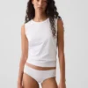 Hipster cheeky in morbidissimo cotone biologico elasticizzato con bordi in pizzo