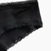 Hipster cheeky in morbidissimo cotone biologico elasticizzato con bordi in pizzo