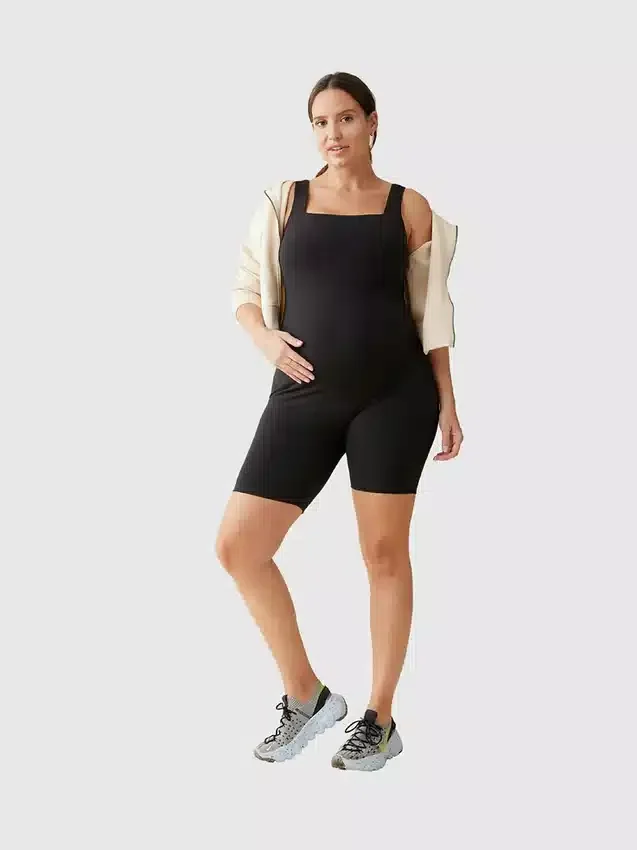 Ingrid e Isabel: tuta da pantaloncini premaman