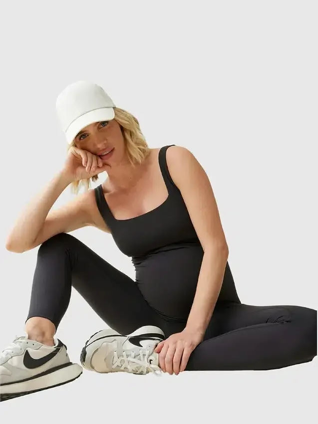 Ingrid e Isabel: tuta sportiva premaman lunga nera