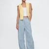 Jeans a cavallina a vita media in denim ultra morbido a righe