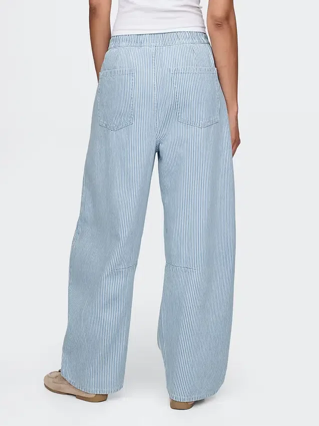 Jeans a cavallina a vita media in denim ultra morbido a righe