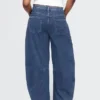 Jeans a cavallina in maglia a vita alta