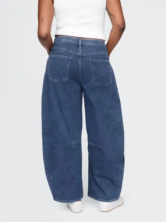 Jeans a cavallina in maglia a vita alta
