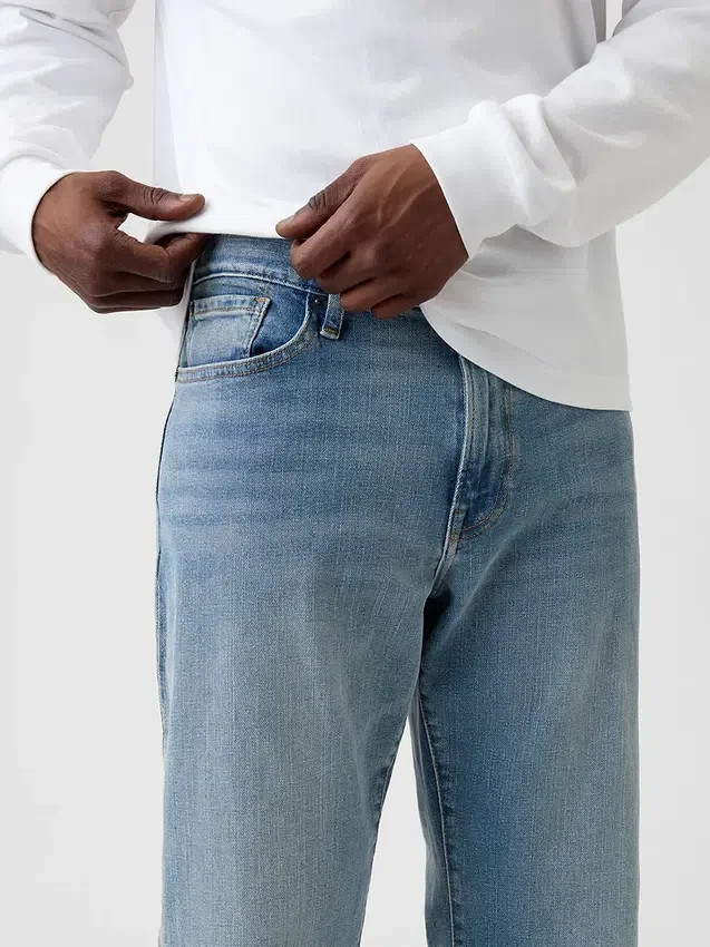 Jeans a gamba dritta