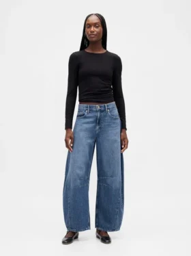 Jeans a vita alta a forma di ferro di cavallo