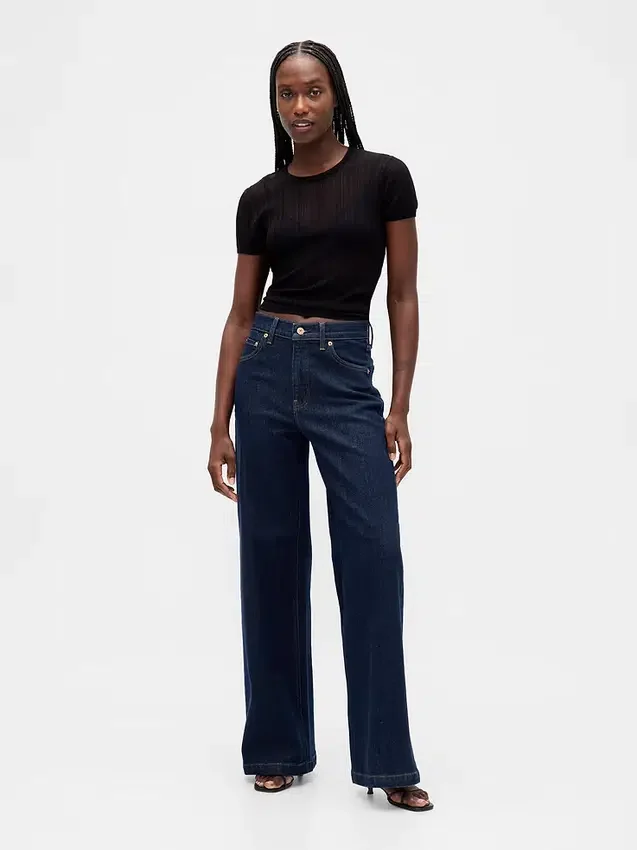Jeans a vita alta con gamba larga