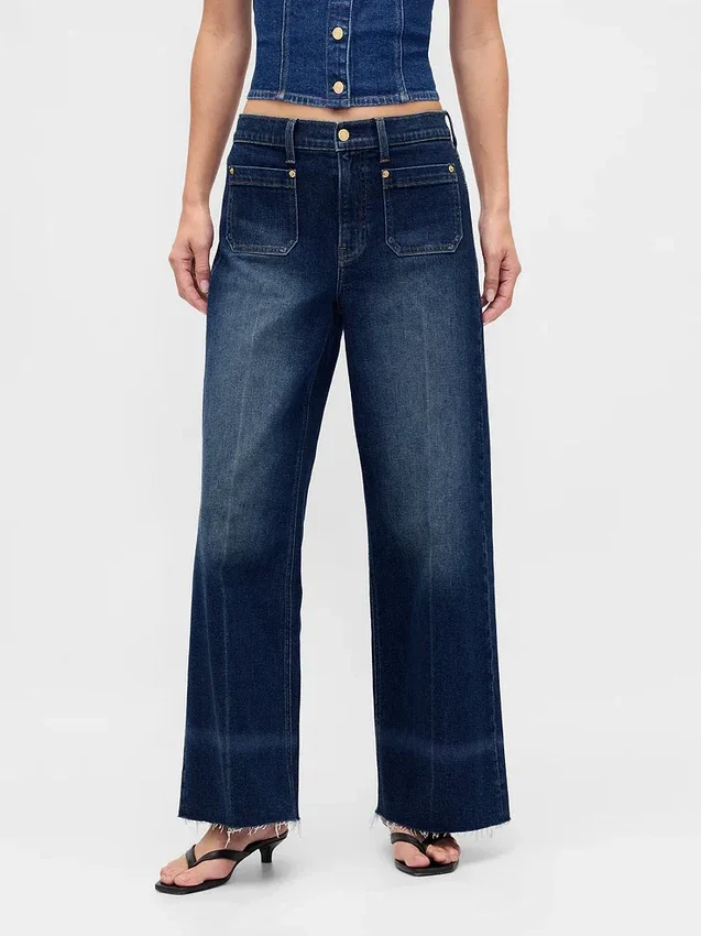 Jeans a vita alta con gamba larga