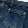 Jeans a vita alta con gamba larga