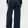 Jeans a vita alta con gamba larga