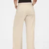 Jeans a vita alta con gamba larga